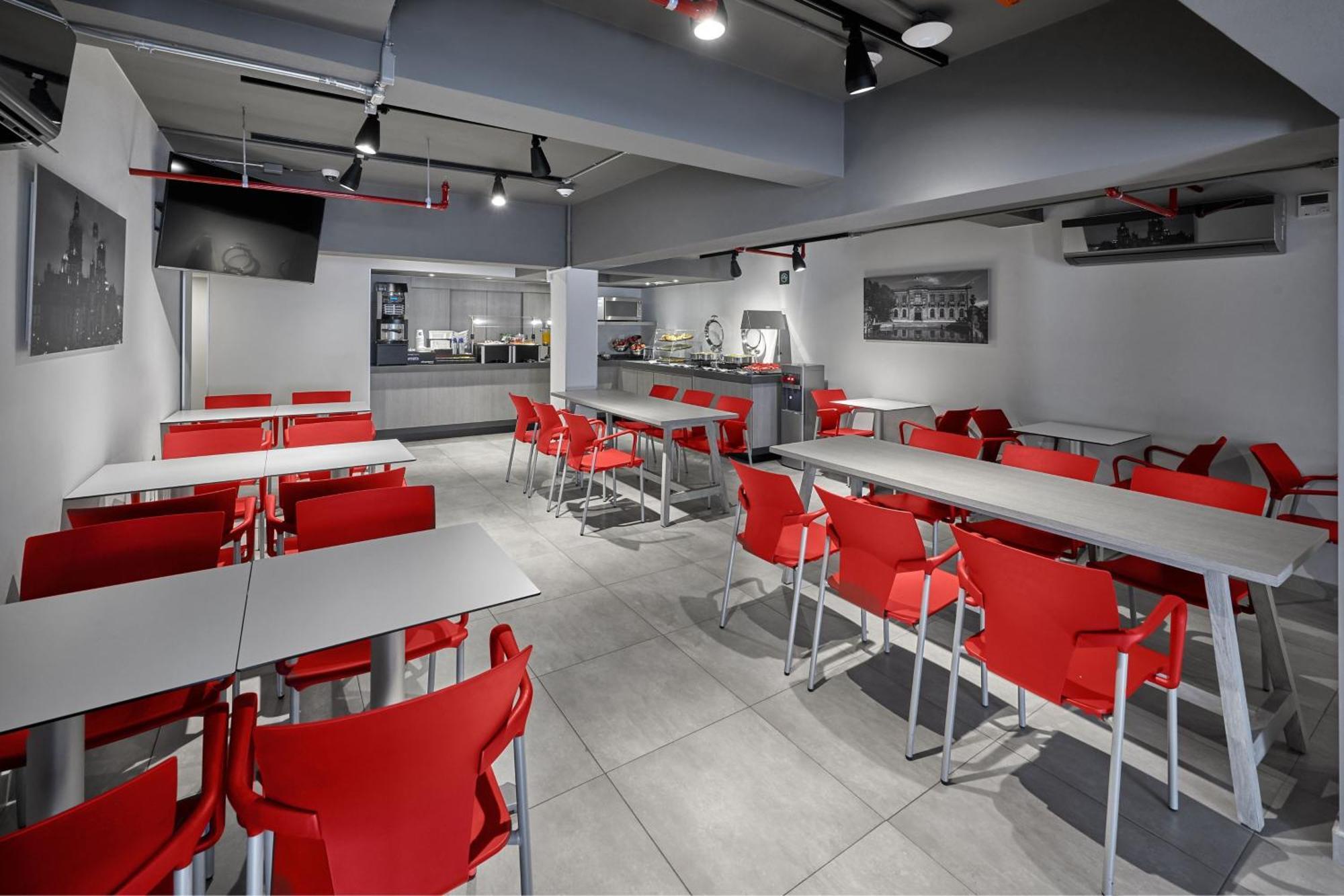 City Express Junior By Marriott Ciudad De Mexico Sullivan Exterior photo