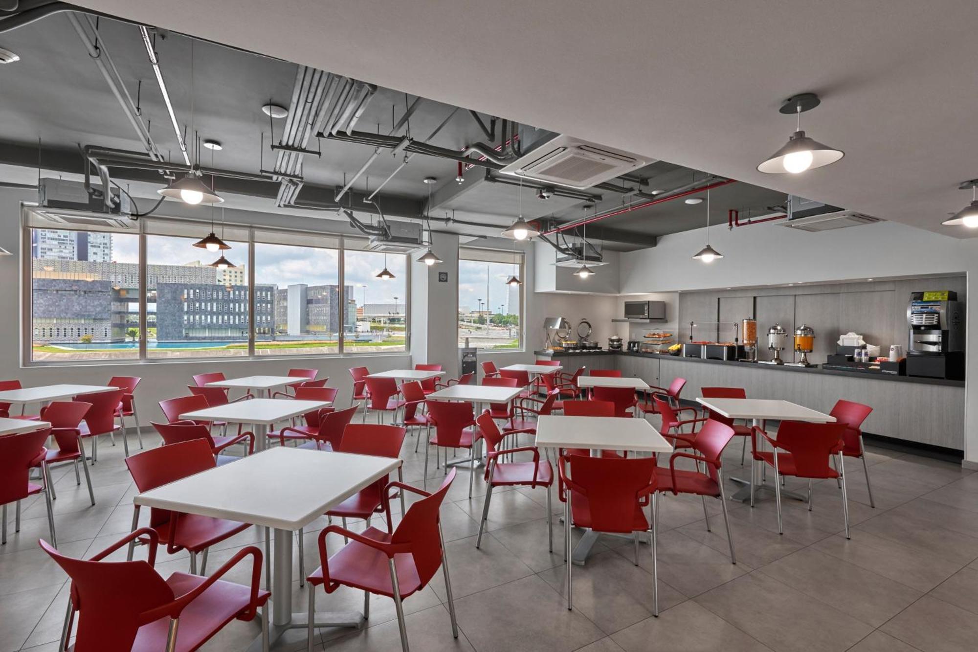 City Express Junior By Marriott Ciudad De Mexico Sullivan Exterior photo